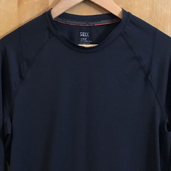 SAXX Quest Men’s Long Sleeve Crew Shirt – Size Small – Super Lightweight - Picture 1 of 8